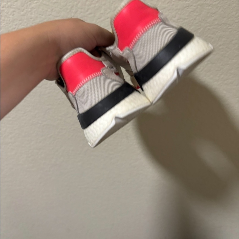 Adidas white soler red nite jogger - Picture 7 of 9